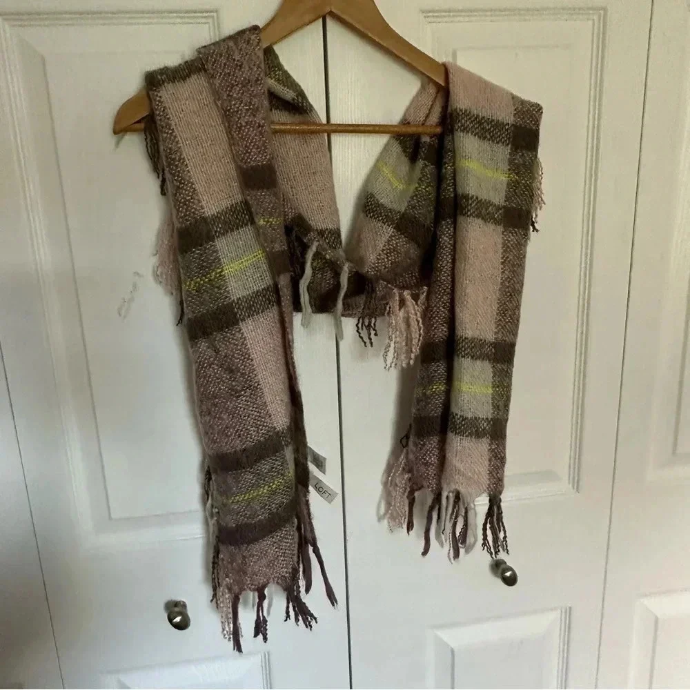 Ann Taylor Loft Plaid Knit Scarf Multicolor Fringe Trim Neck Warmer